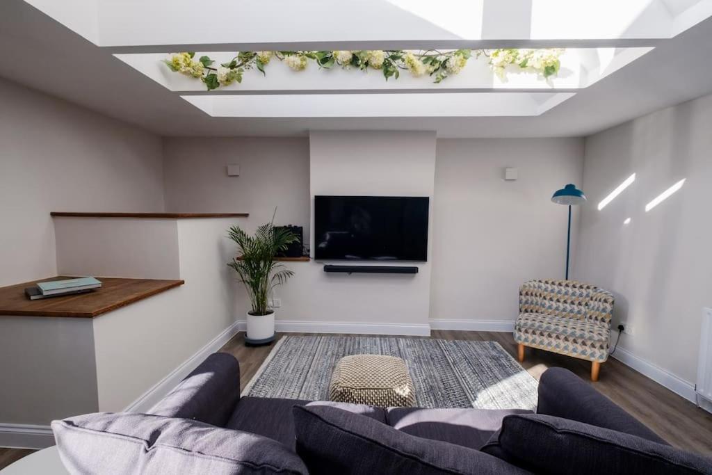 Light And Spacious Loft Apartment In Town Centre Southampton Esterno foto