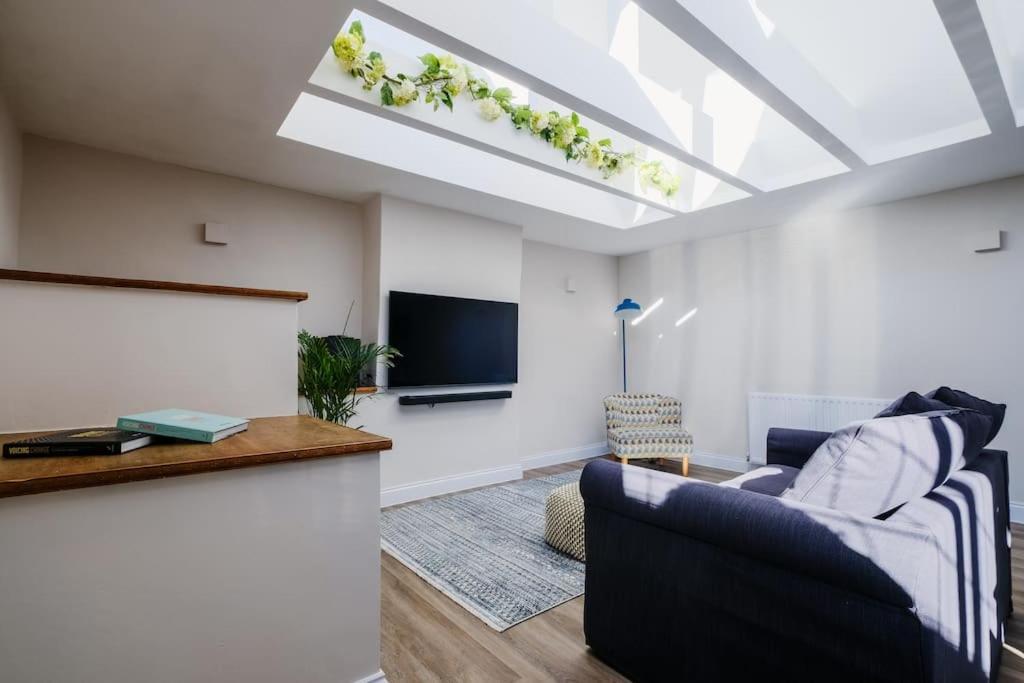 Light And Spacious Loft Apartment In Town Centre Southampton Esterno foto